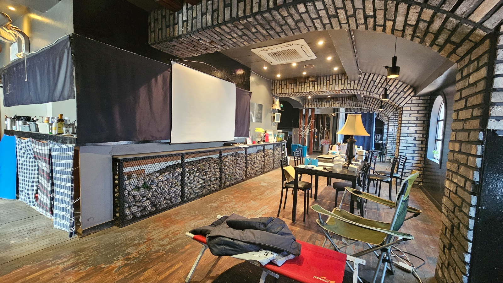 부산광역시 부산진구 부전동 상가 - 1