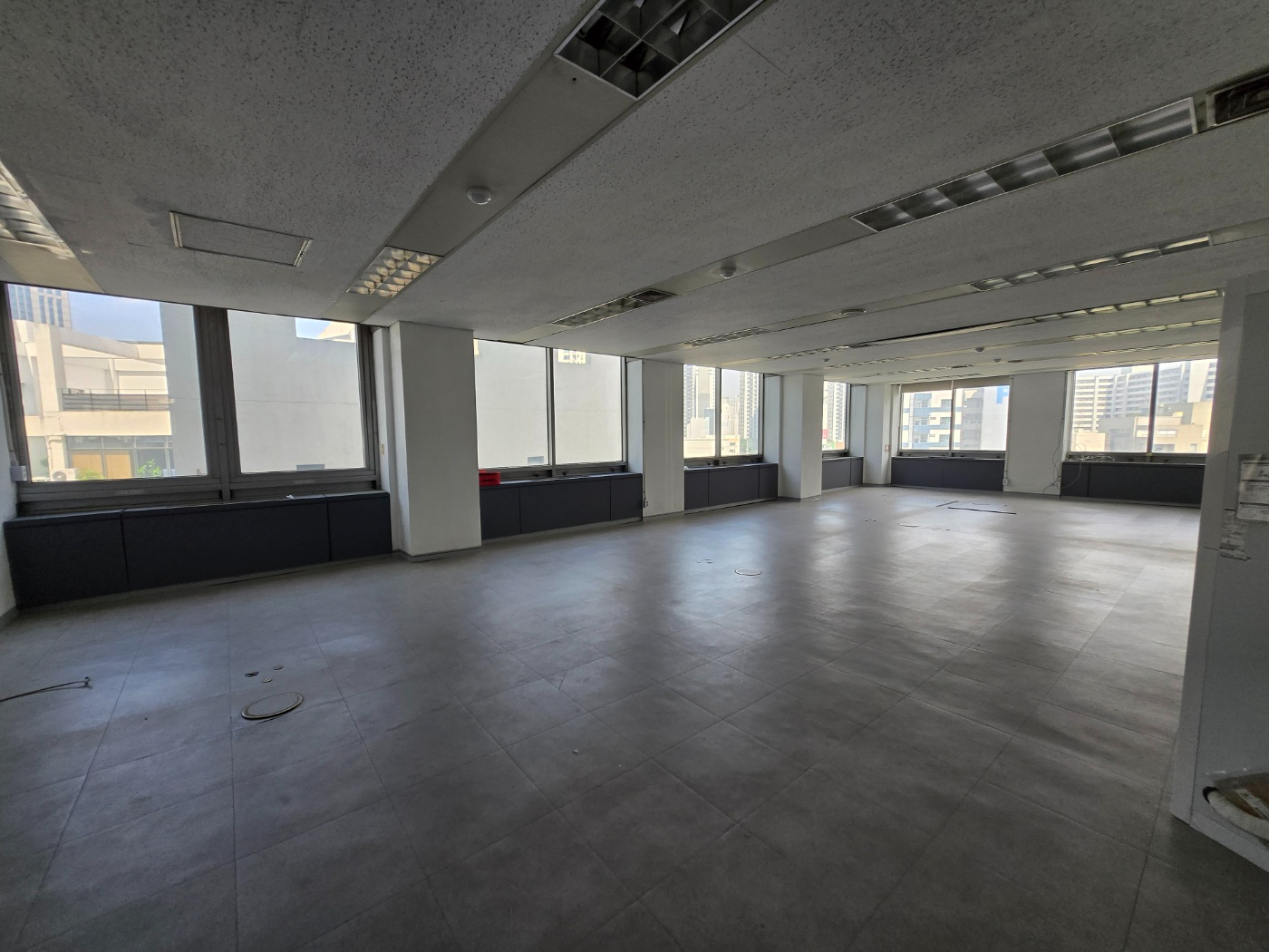 부산광역시 연제구 거제동 사무실 썸네일 5