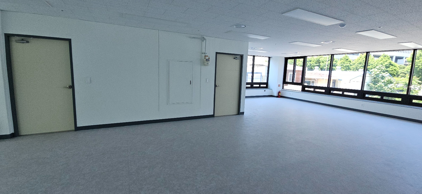 부산광역시 연제구 거제동 사무실 썸네일 4