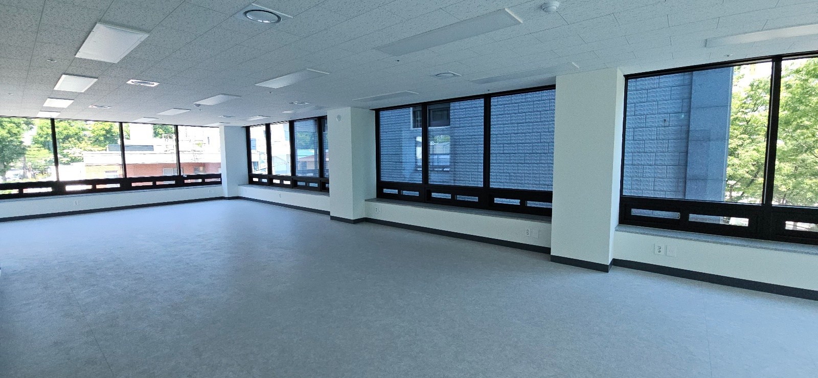 부산광역시 연제구 거제동 사무실 - 1