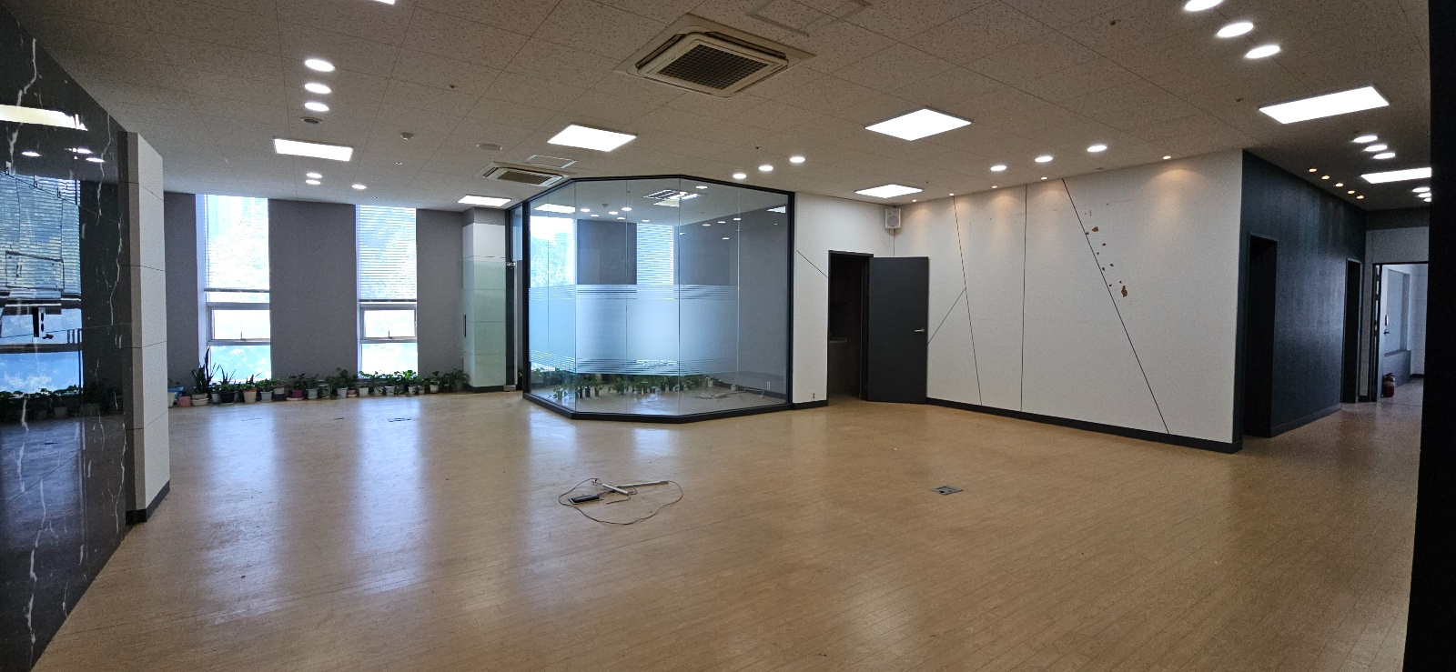 부산광역시 해운대구 좌동 사무실 - 1