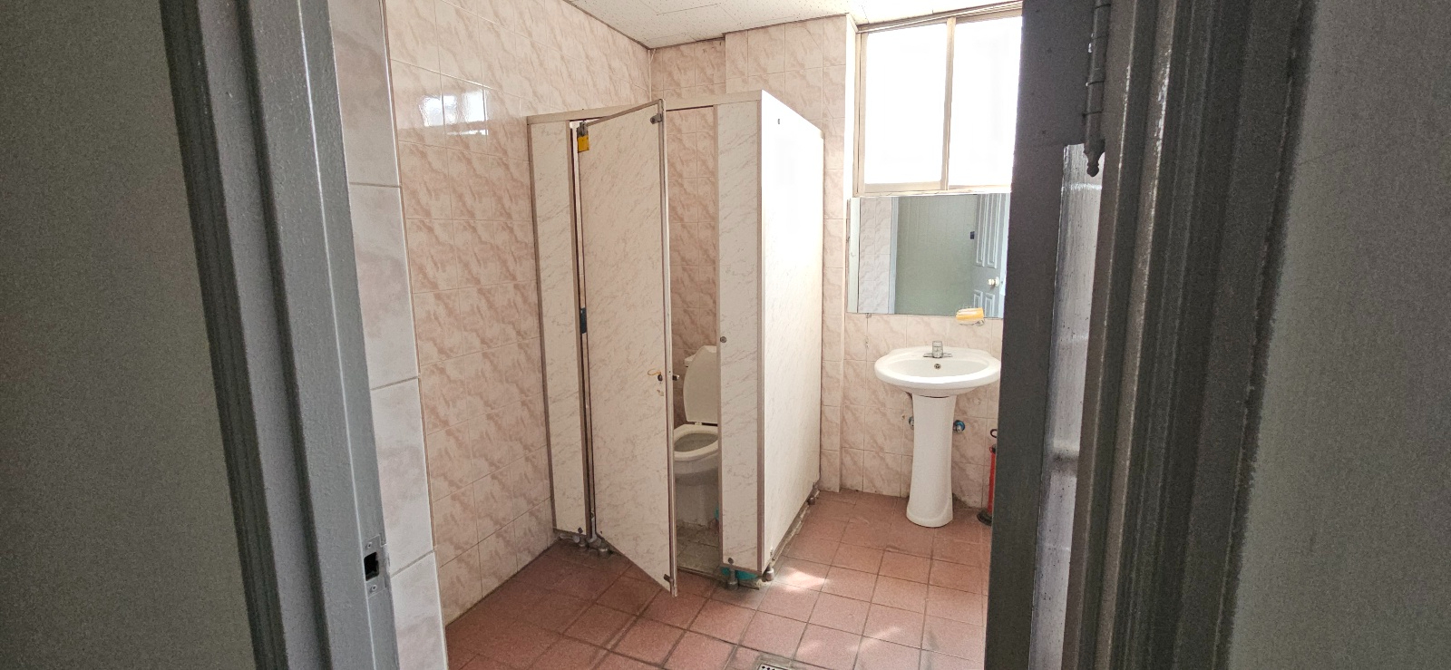 부산광역시 부산진구 개금동 사무실 썸네일 6