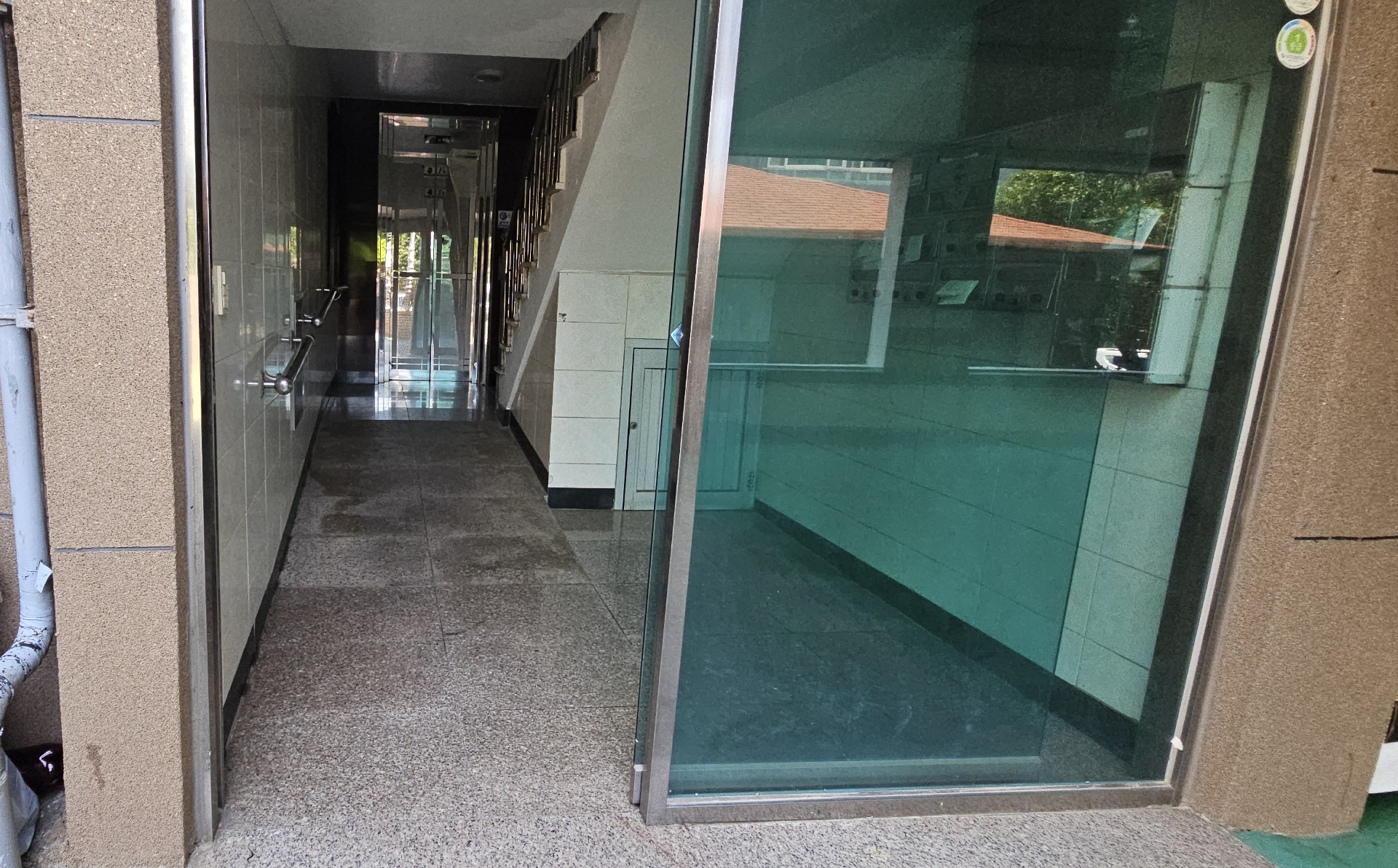 부산광역시 남구 우암동 사무실 썸네일 7