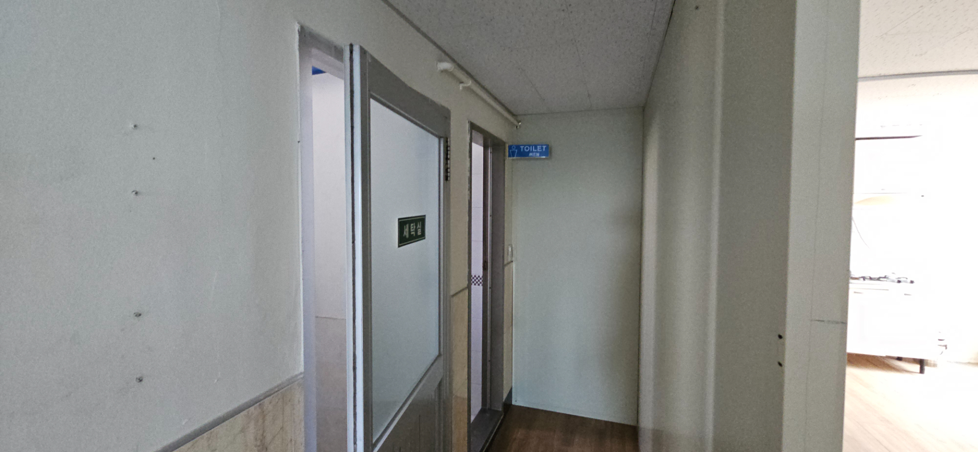 부산광역시 남구 우암동 사무실 썸네일 6