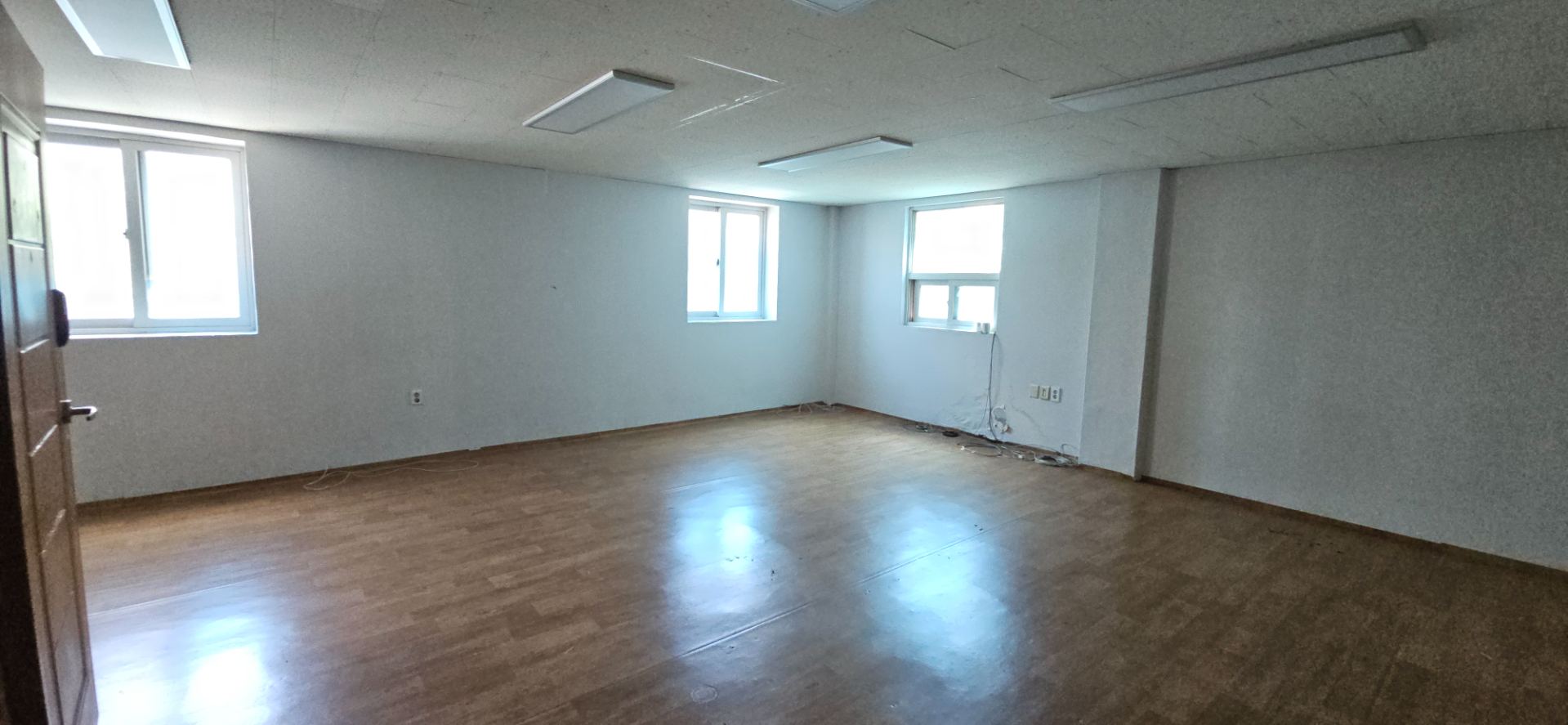 부산광역시 연제구 연산동 사무실 썸네일 2