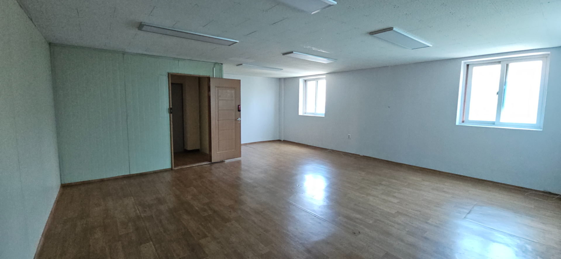 부산광역시 연제구 연산동 사무실 썸네일 3