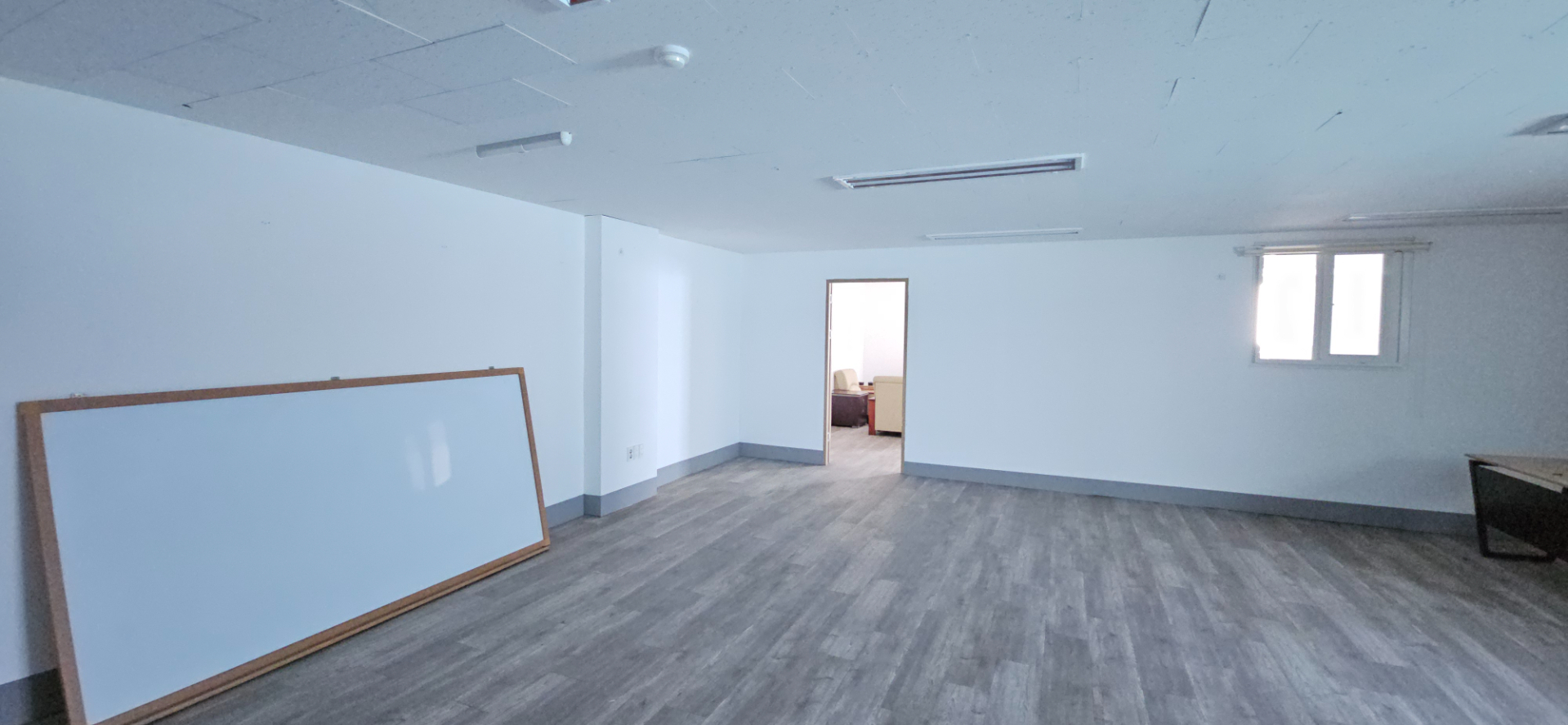 부산광역시 연제구 연산동 사무실 썸네일 3