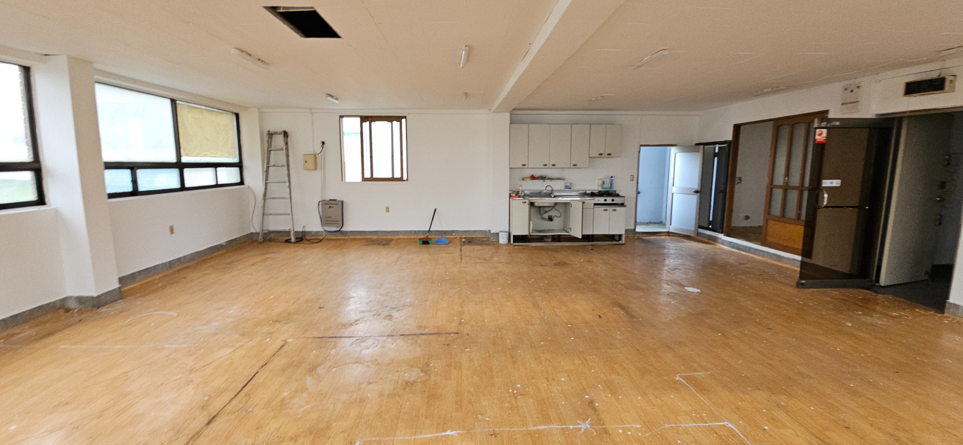 부산광역시 연제구 거제동 사무실 썸네일 5