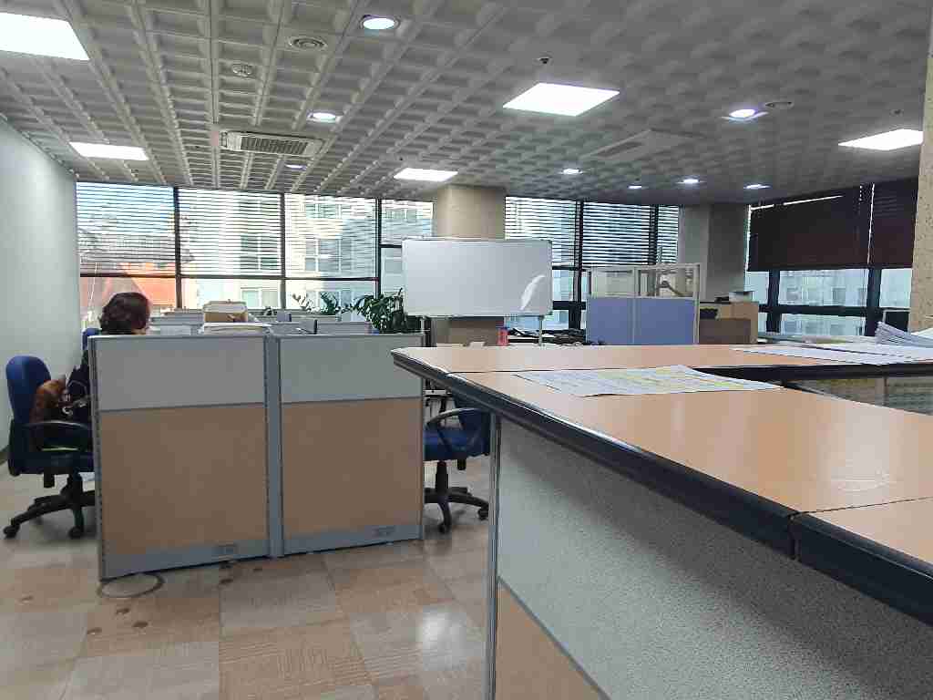 부산광역시 연제구 거제동 사무실 썸네일 2