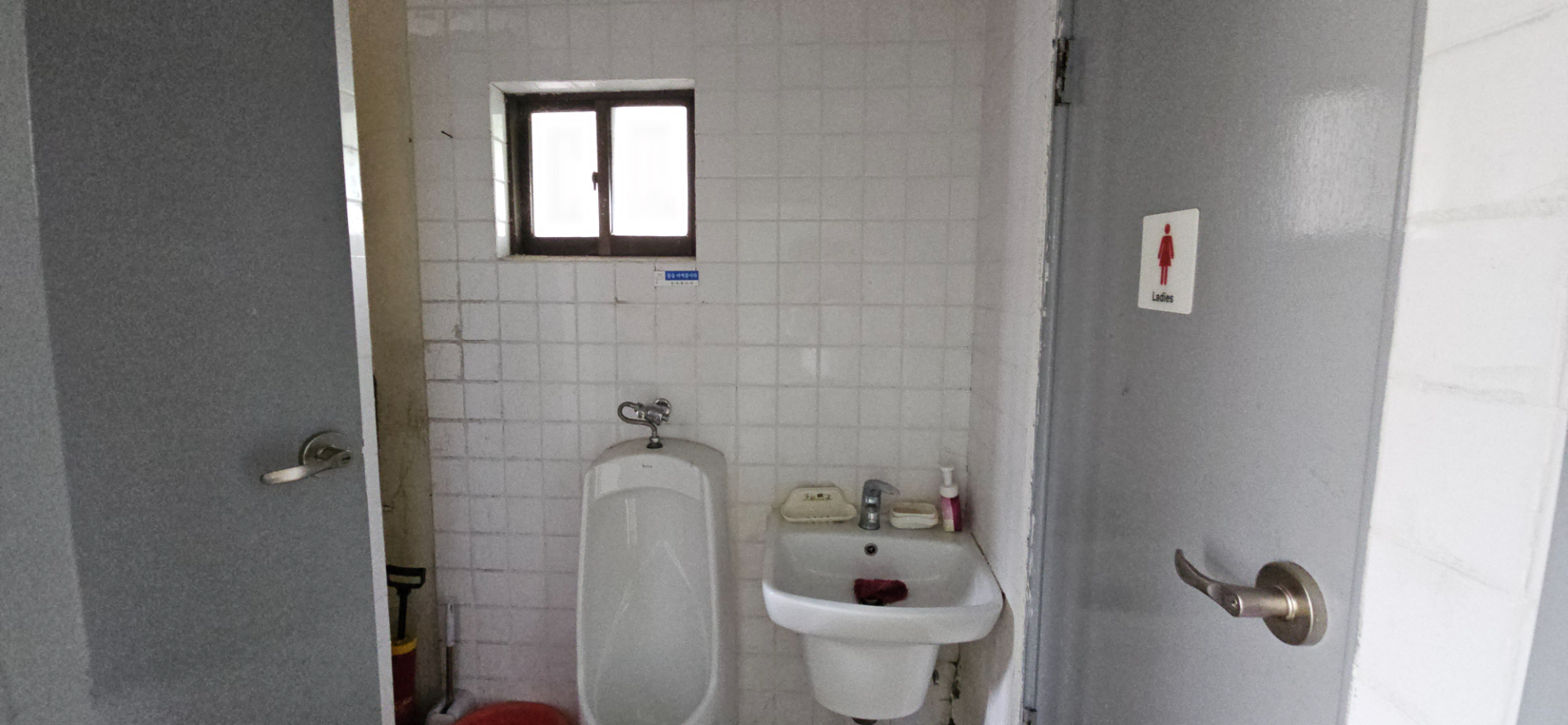 부산광역시 연제구 거제동 사무실 썸네일 8