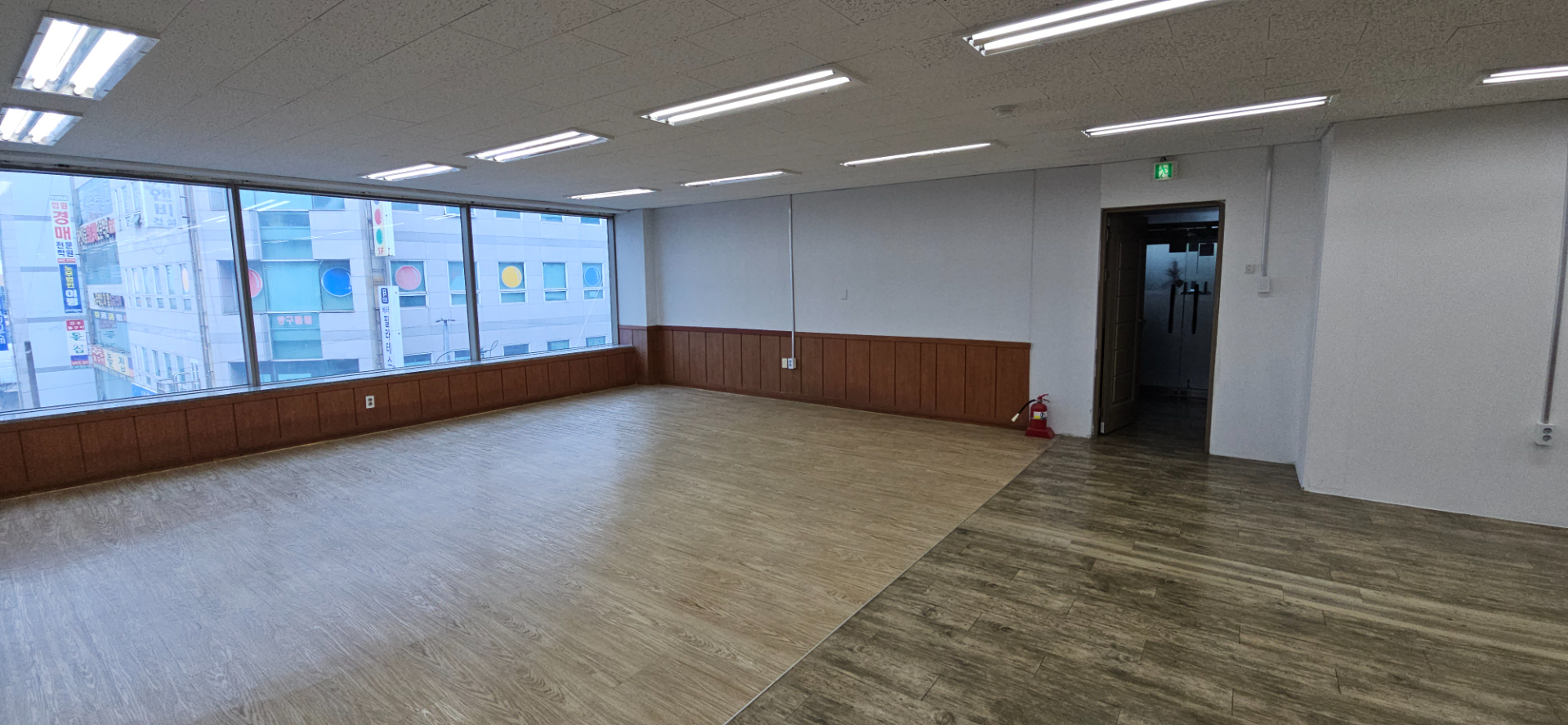 부산광역시 연제구 거제동 사무실 썸네일 3