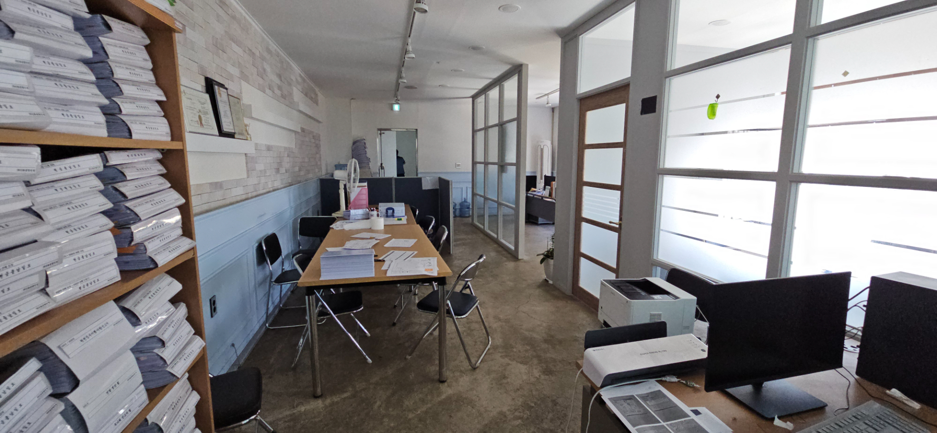 부산광역시 수영구 광안동 사무실 - 1