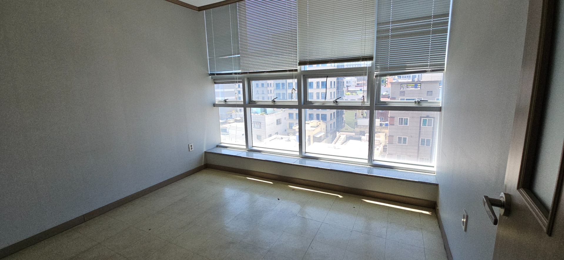 부산광역시 수영구 광안동 사무실 썸네일 5