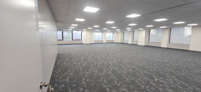 부산광역시 부산진구 범천동 863-1 엠디엠타워 사무실