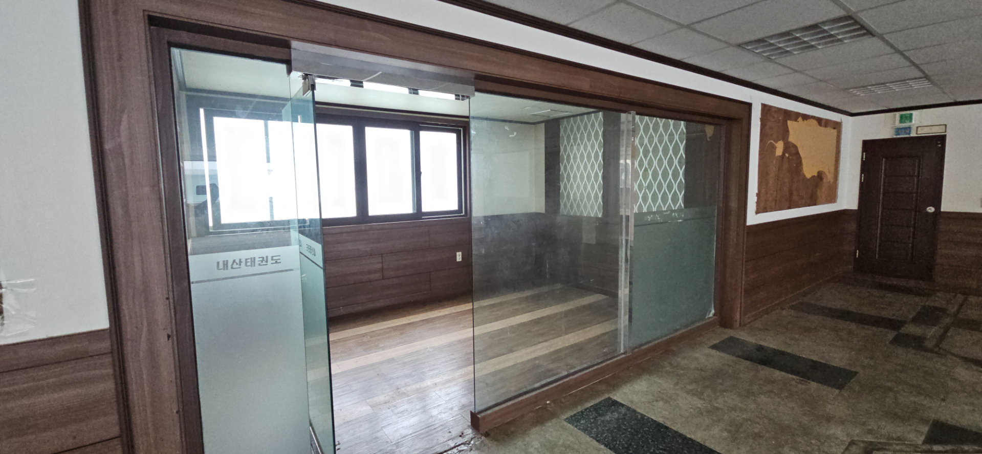 부산광역시 동래구 온천동 사무실 썸네일 6
