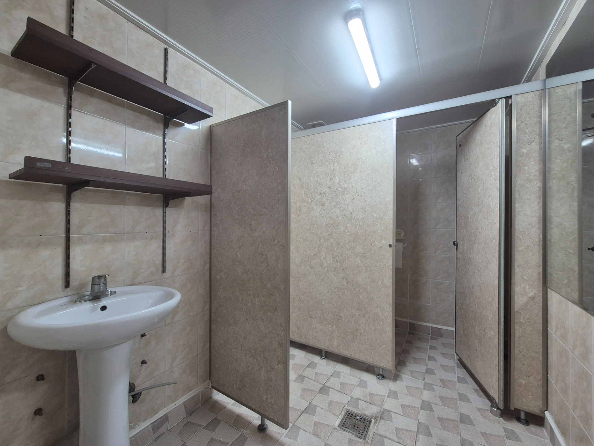 부산광역시 부산진구 초읍동 상가 썸네일 8