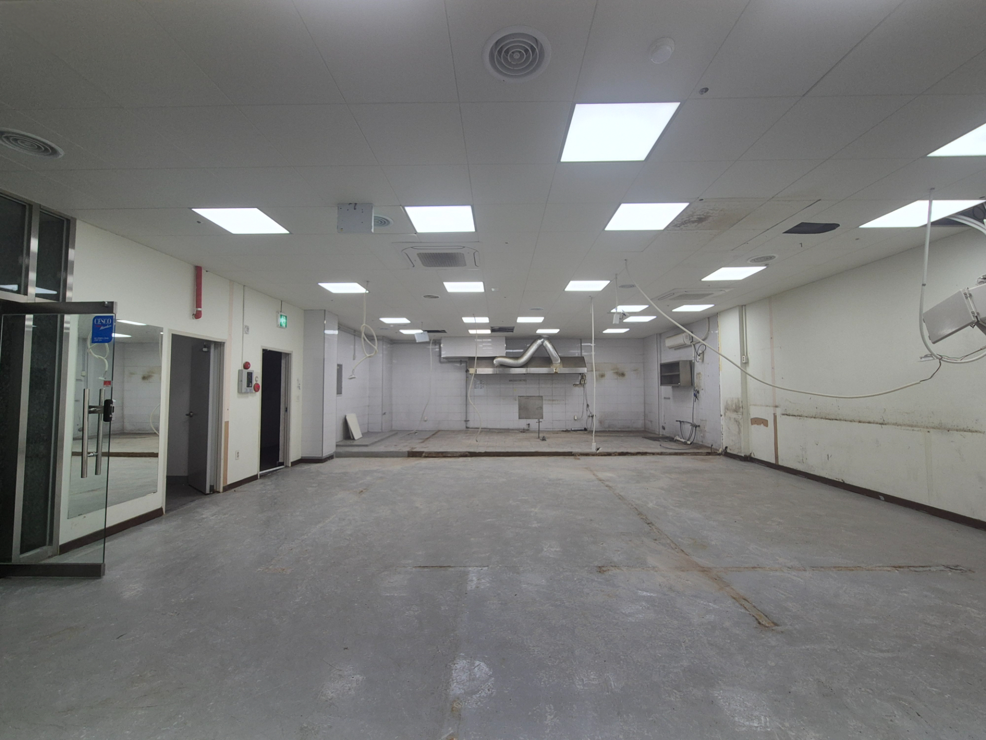 부산광역시 수영구 남천동 상가 썸네일 2