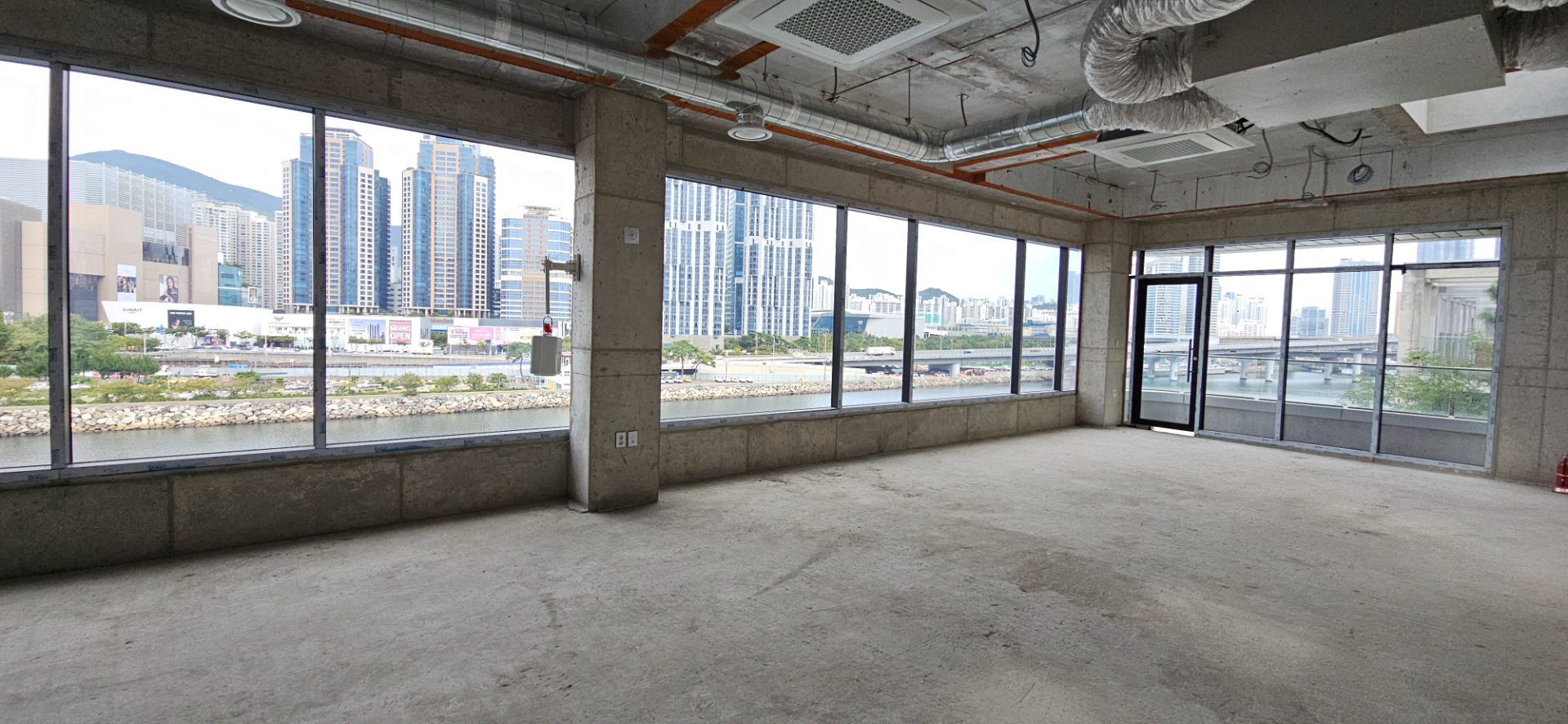 부산광영시 수영구 민락동 사무실 썸네일 3