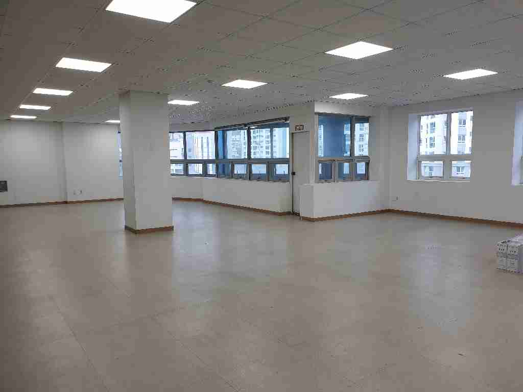 부산광역시 동래구 사직동 사무실 썸네일 3