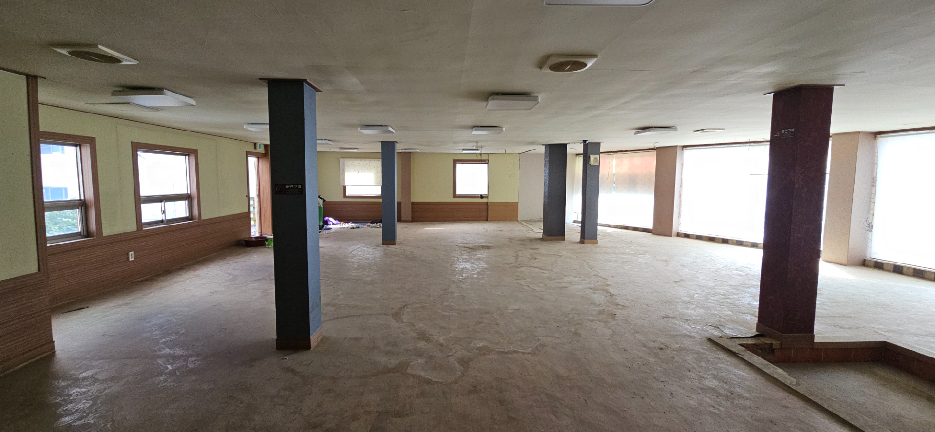 부산광역시 동래구 수안동 사무실 썸네일 2