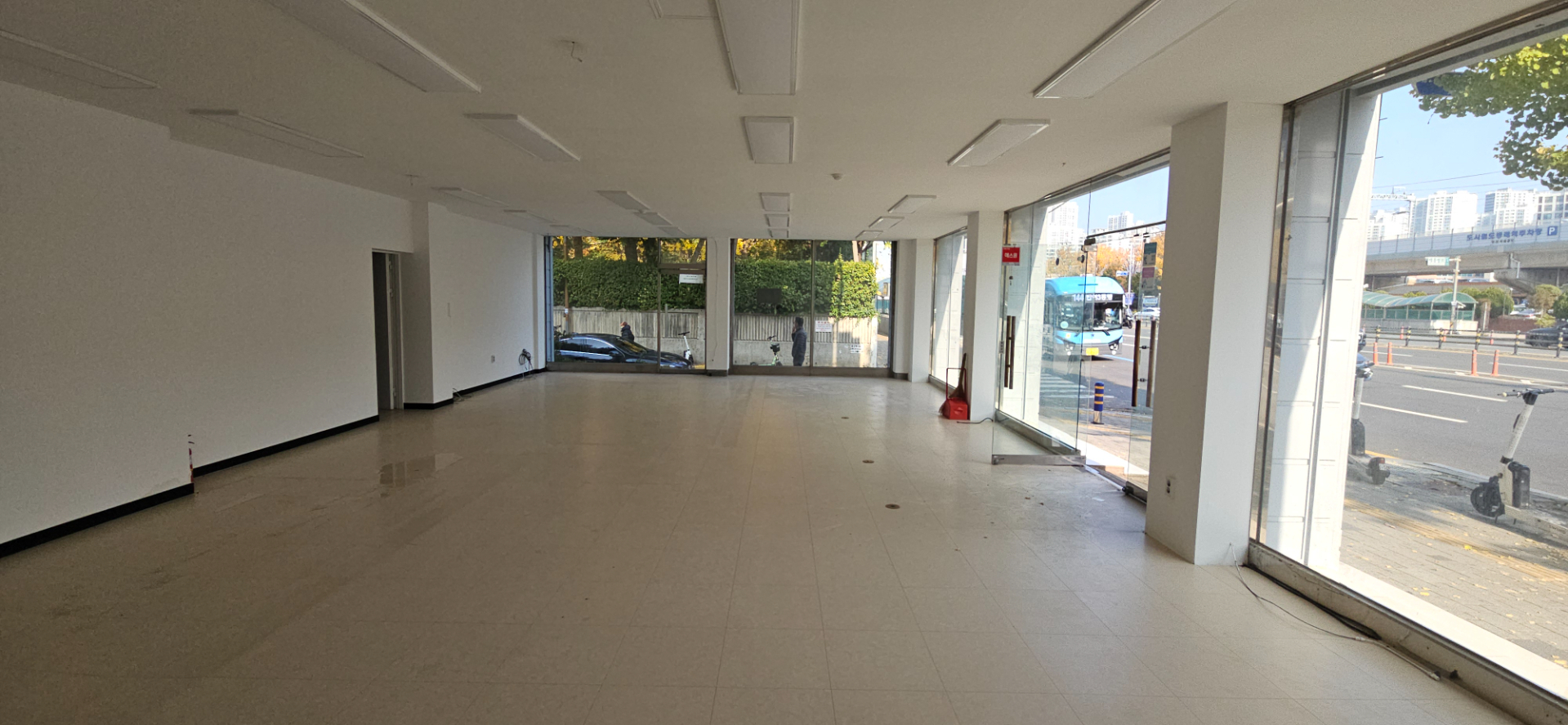 부산광역시 동래구 온천동 상가 - 1