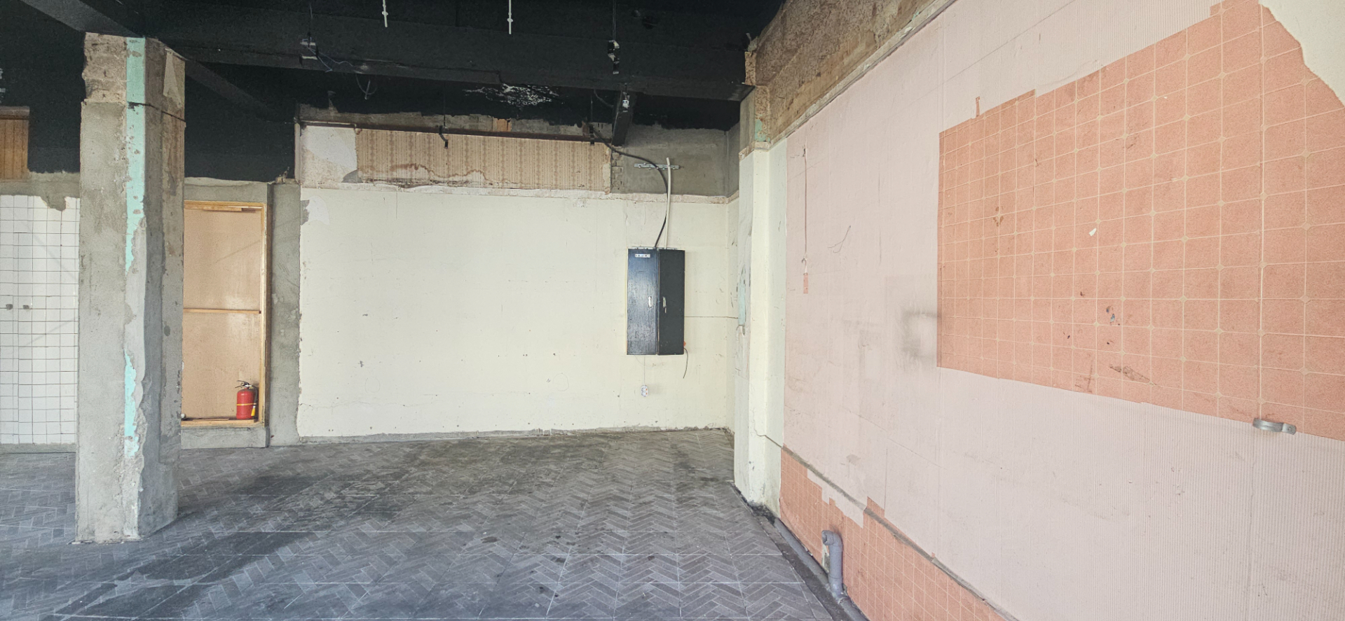 부산광역시 남구 문현동 상가 썸네일 3