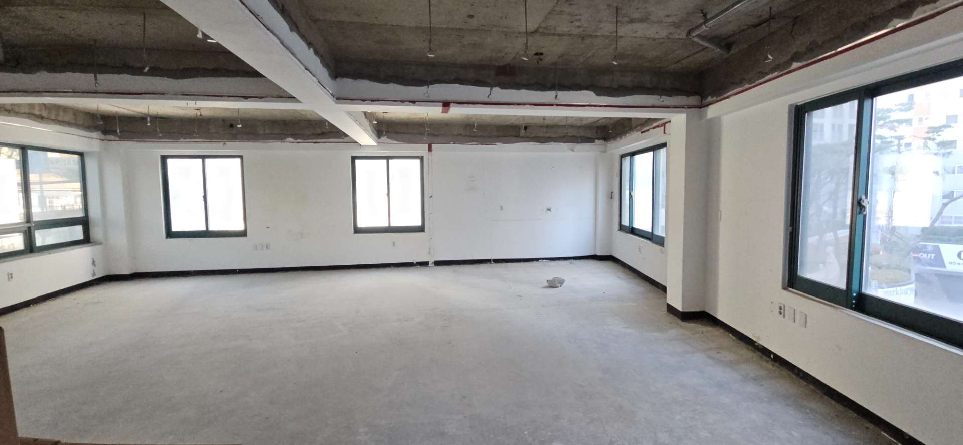 부산광역시 남구 우암동 사무실 썸네일 5