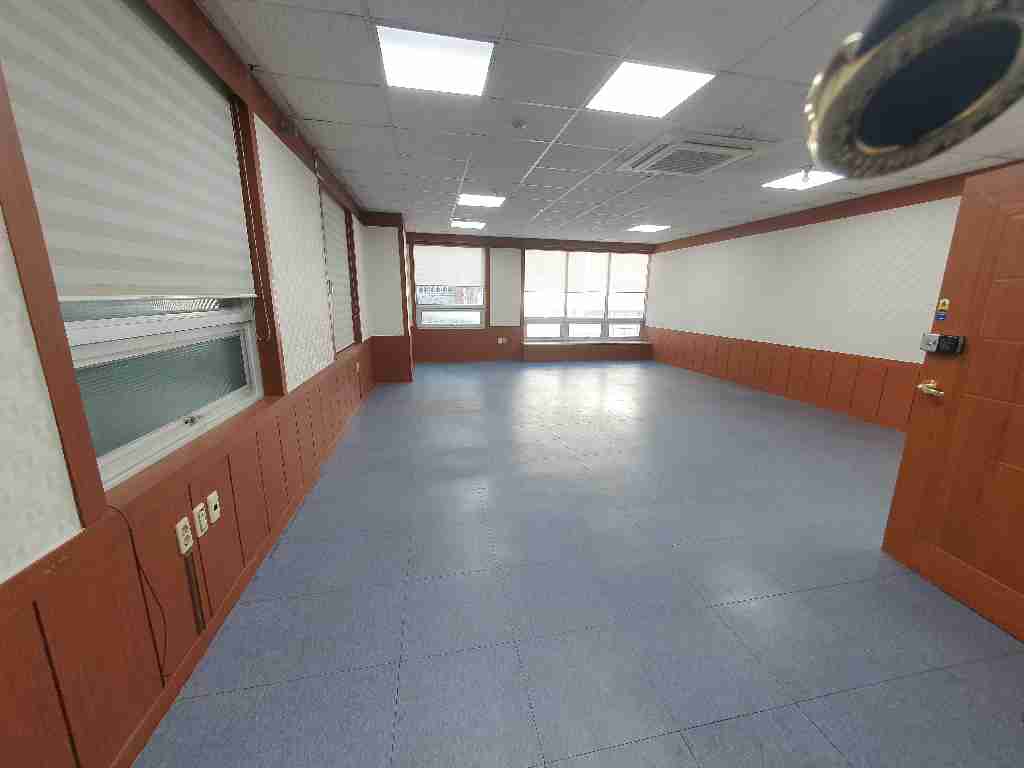 부산광역시 동구 초량동 사무실 - 1