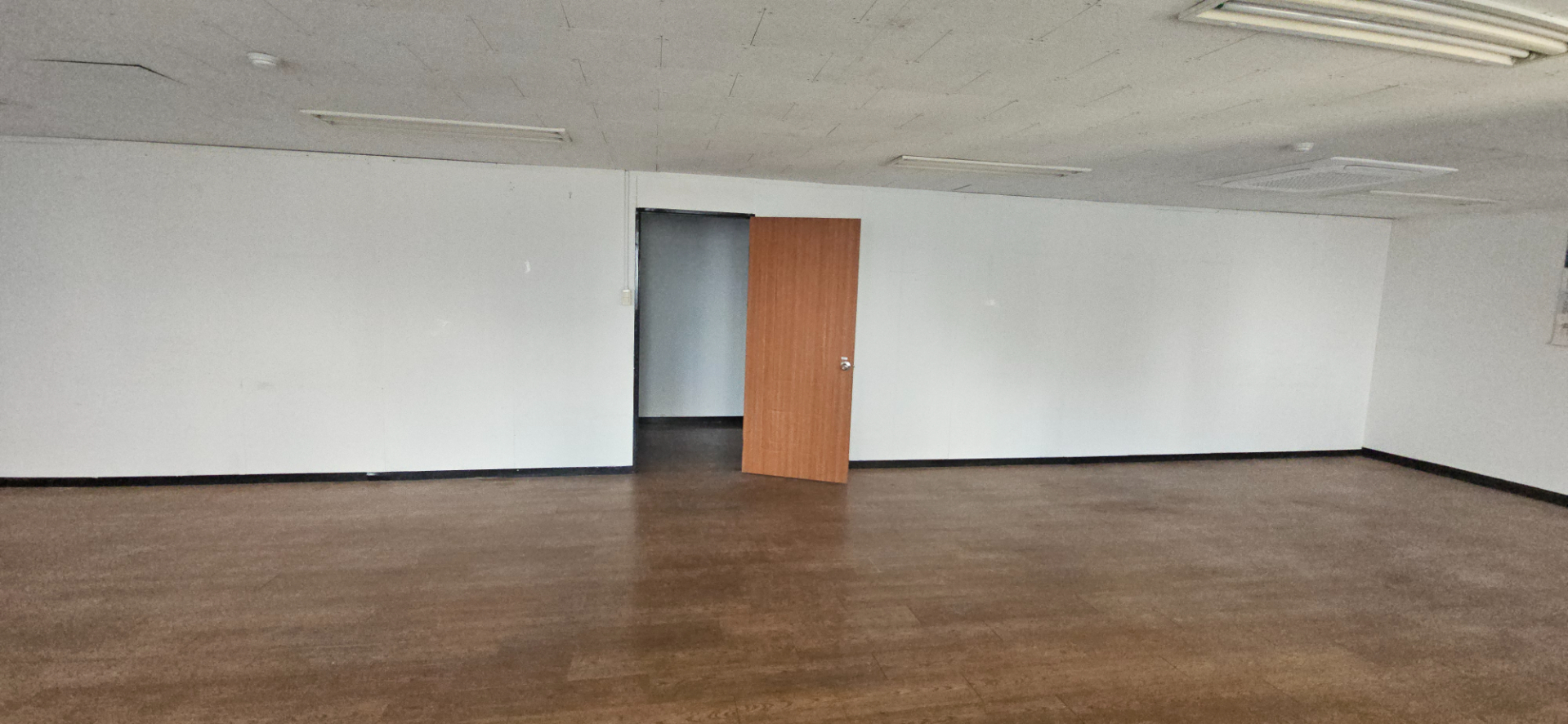 부산광역시 동구 초량동 사무실 썸네일 4