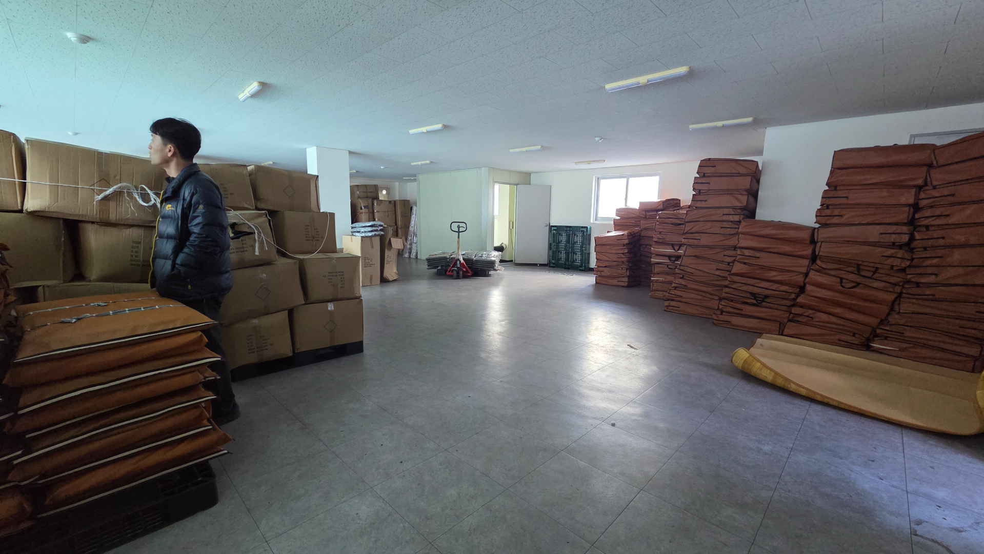 부산광역시 부산진구 범천동 상가 - 1