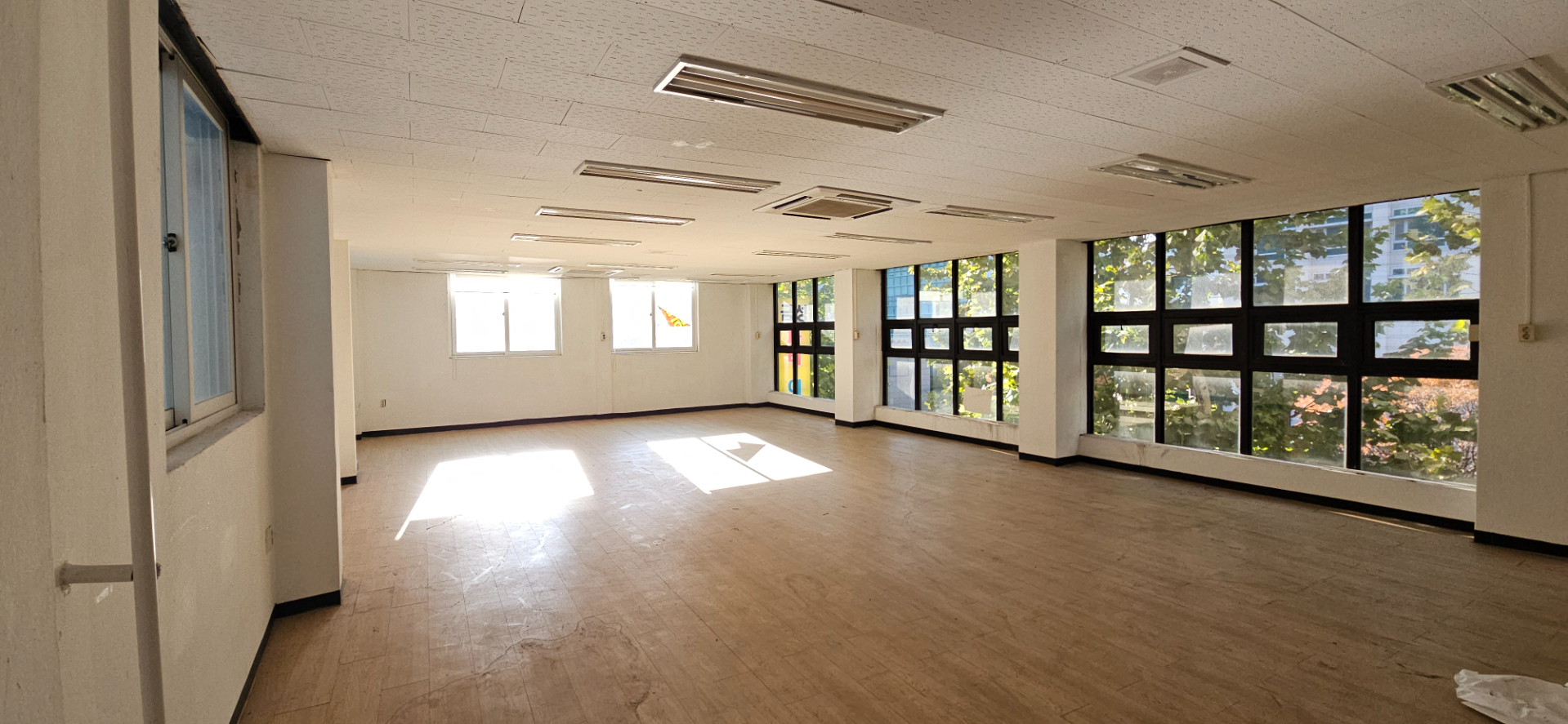 부산광역시 부산진구 양정동 사무실 썸네일 4