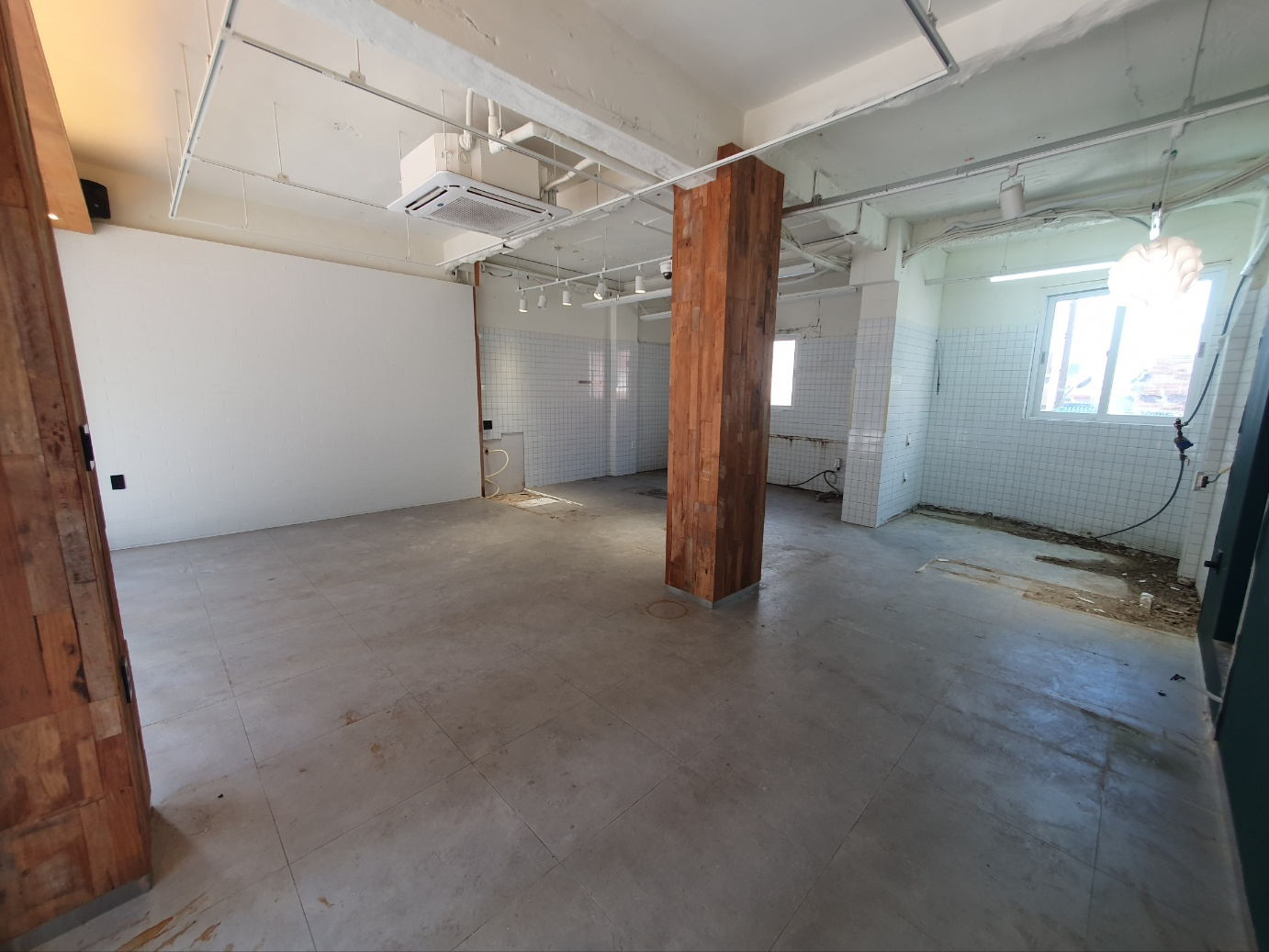 부산광역시 연제구 연산동 상가 - 1