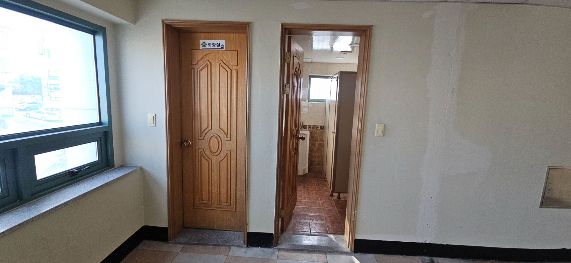 부산광역시 연제구 거제동 사무실 썸네일 6