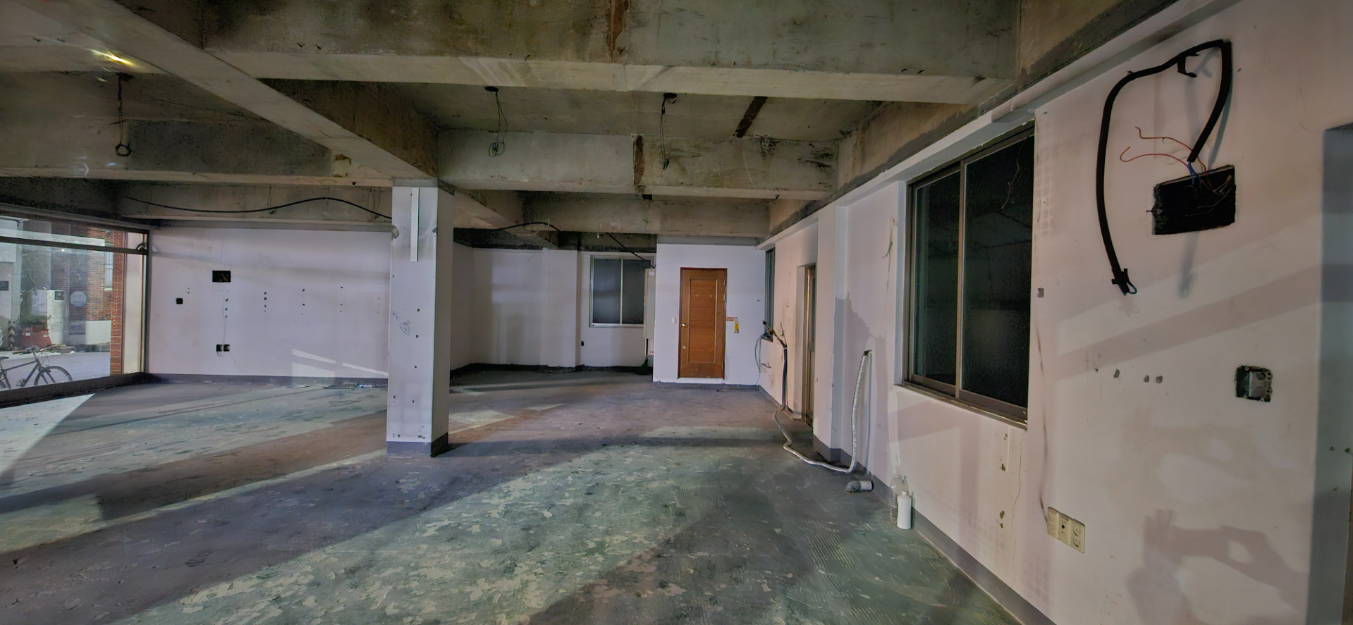 부산광역시 연제구 연산동 상가 - 1