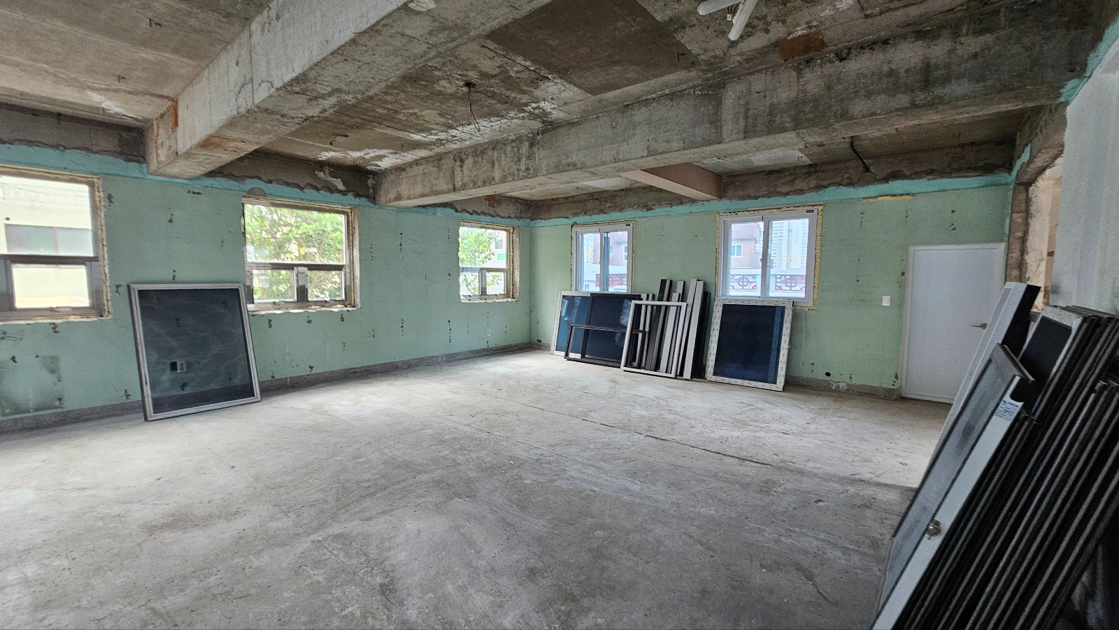 부산광역시 연제구 연산동 사무실 썸네일 2