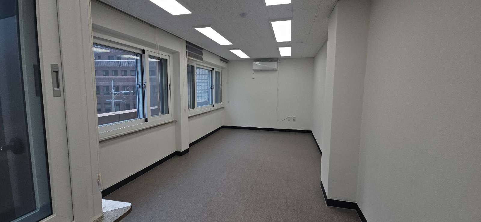 부산광역시 연제구 거제동 사무실 썸네일 2