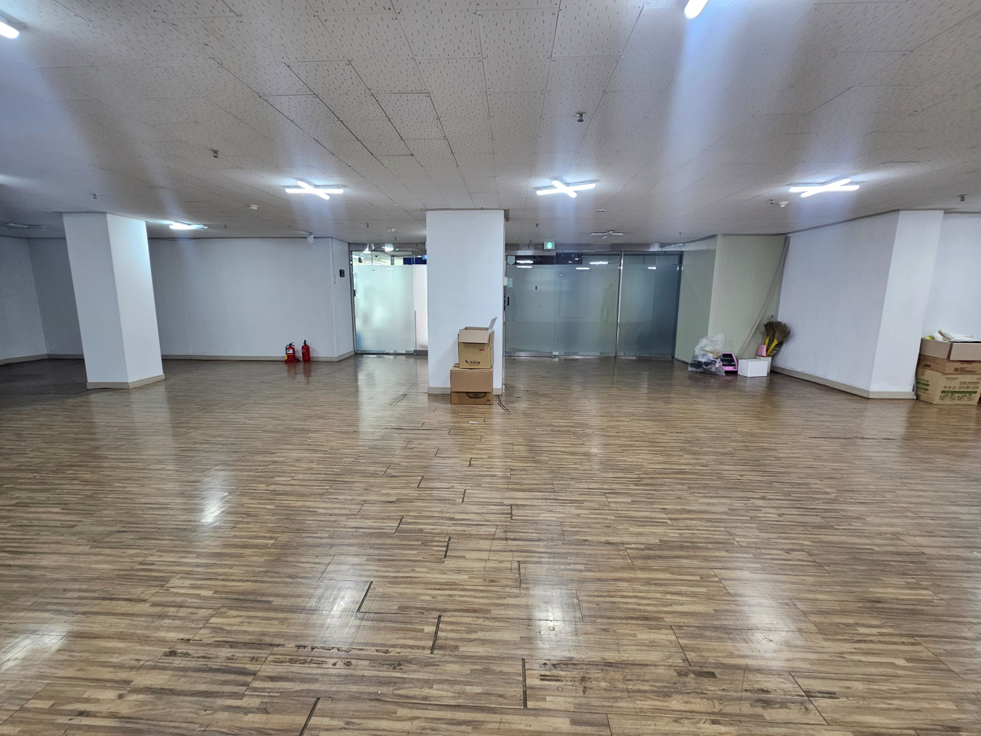 부산광역시 부산진구 범천동 상가 - 1