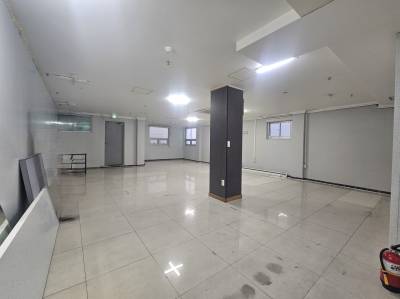 부산광역시 부산진구 범천동 847-42 중앙빌딩 사무실