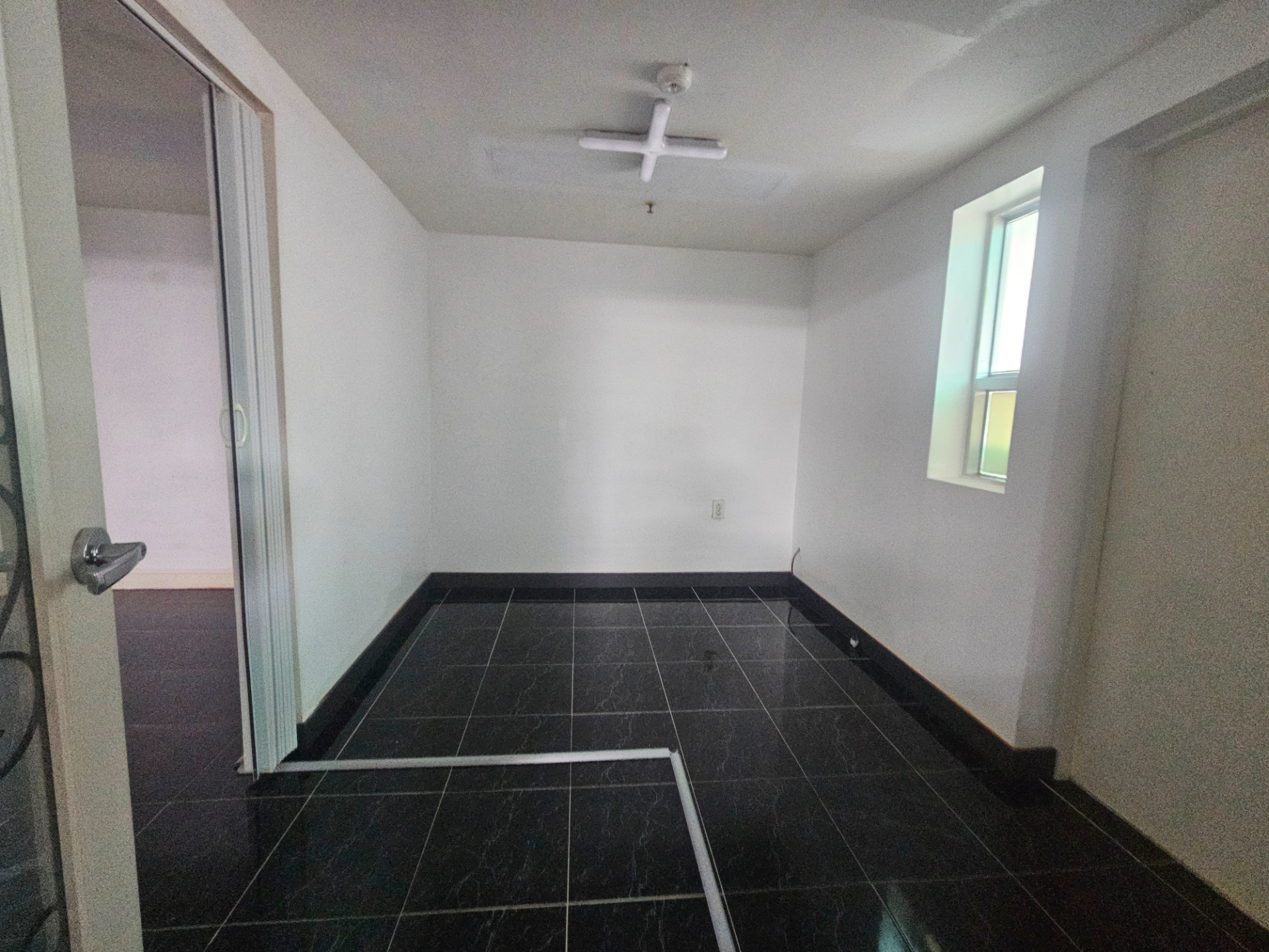 부산광역시 부산진구 범천동 사무실 썸네일 3