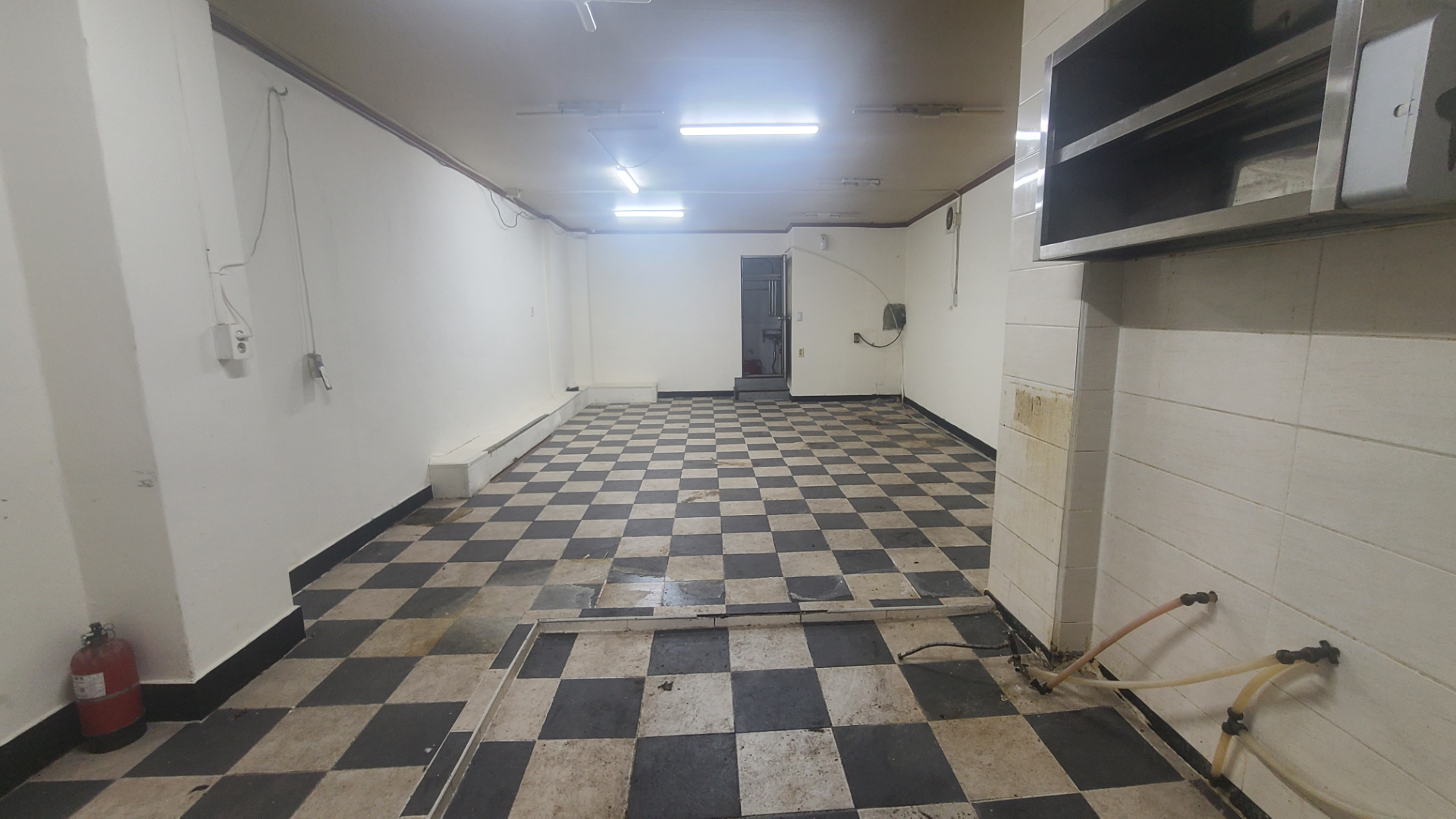 부산광역시 부산진구 부전동 상가 - 1