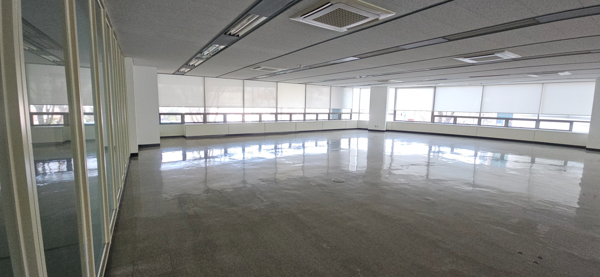 부산광역시 동래구 명륜동 사무실 - 1