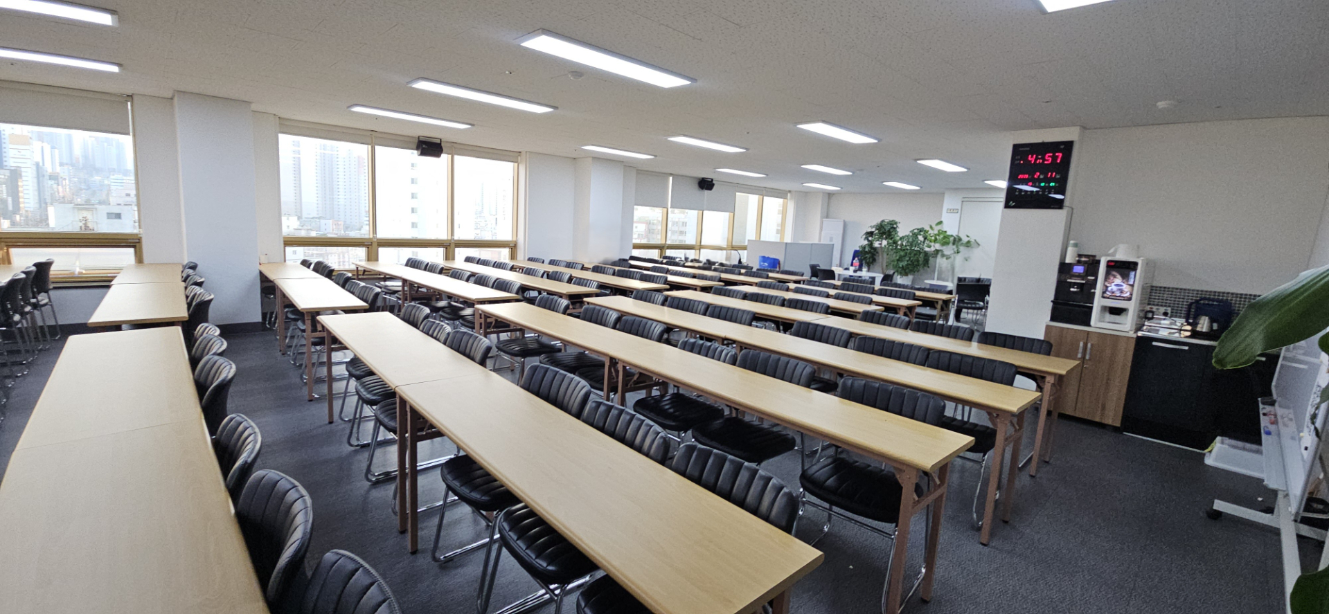 부산광역시 연제구 연산동 사무실 썸네일 3