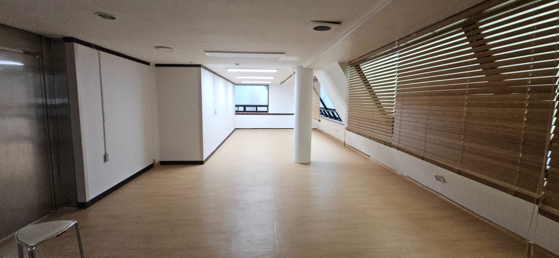 부산광역시 연제구 연산동 사무실 썸네일 2