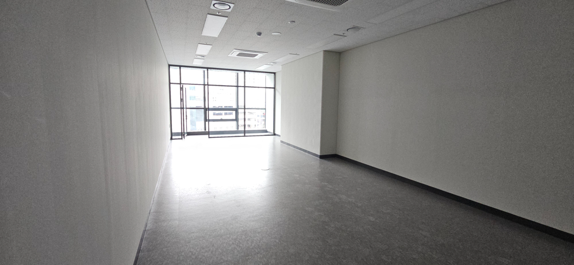 부산광역시 남구 문현동 사무실 - 1