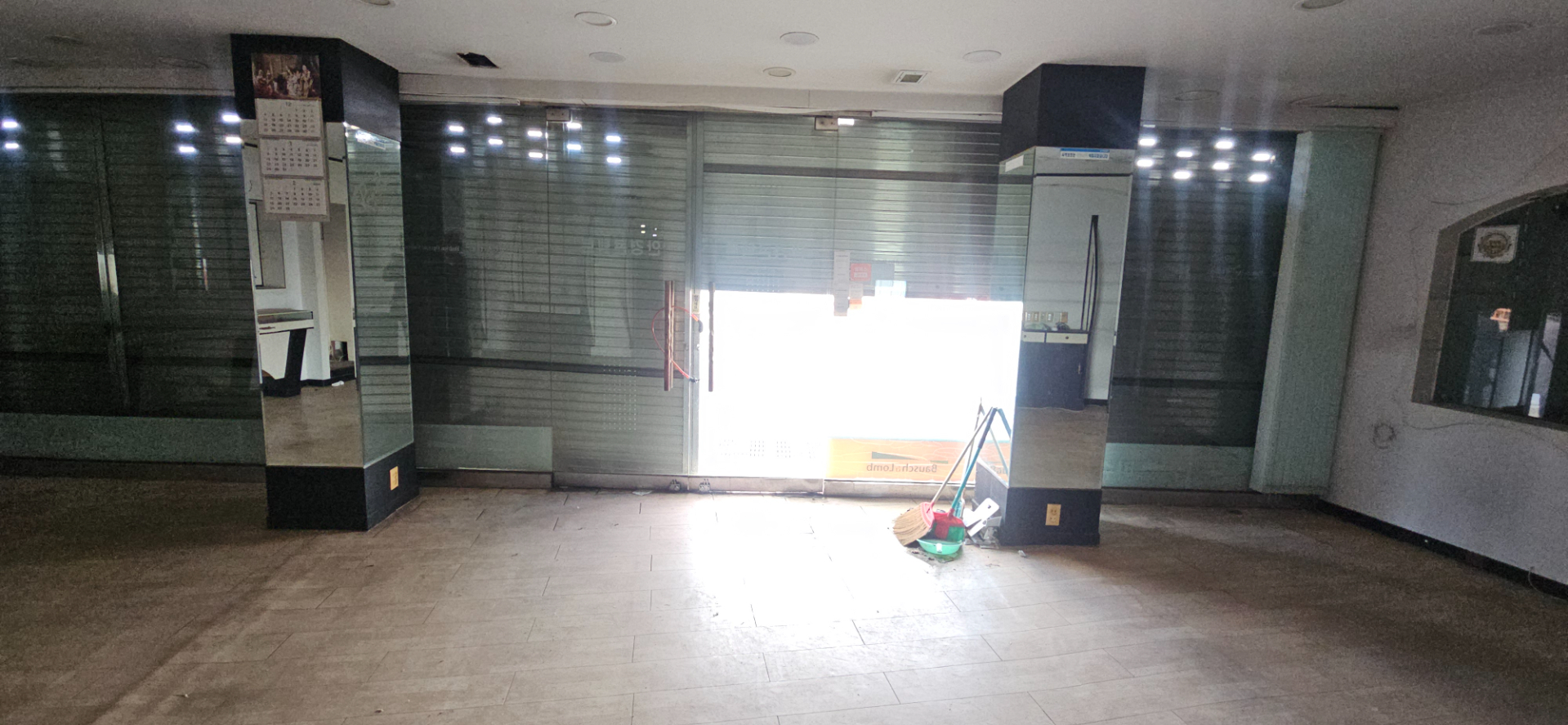 부산광역시 남구 문현동 상가 썸네일 4