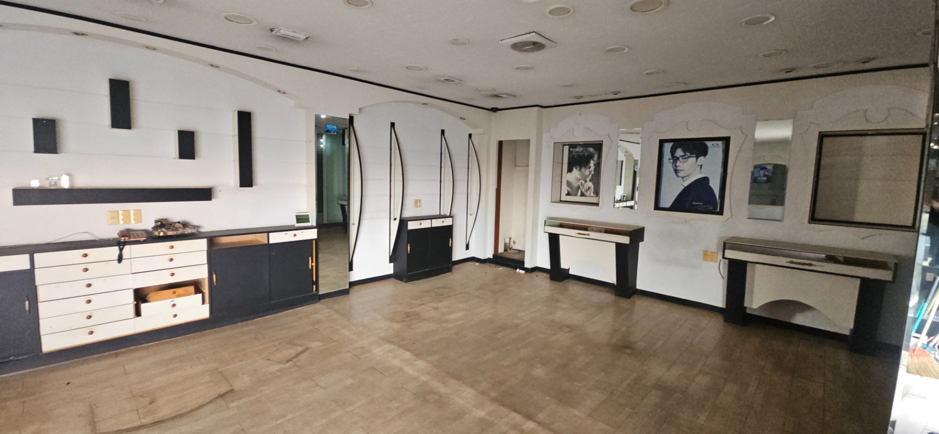 부산광역시 남구 문현동 상가 썸네일 2