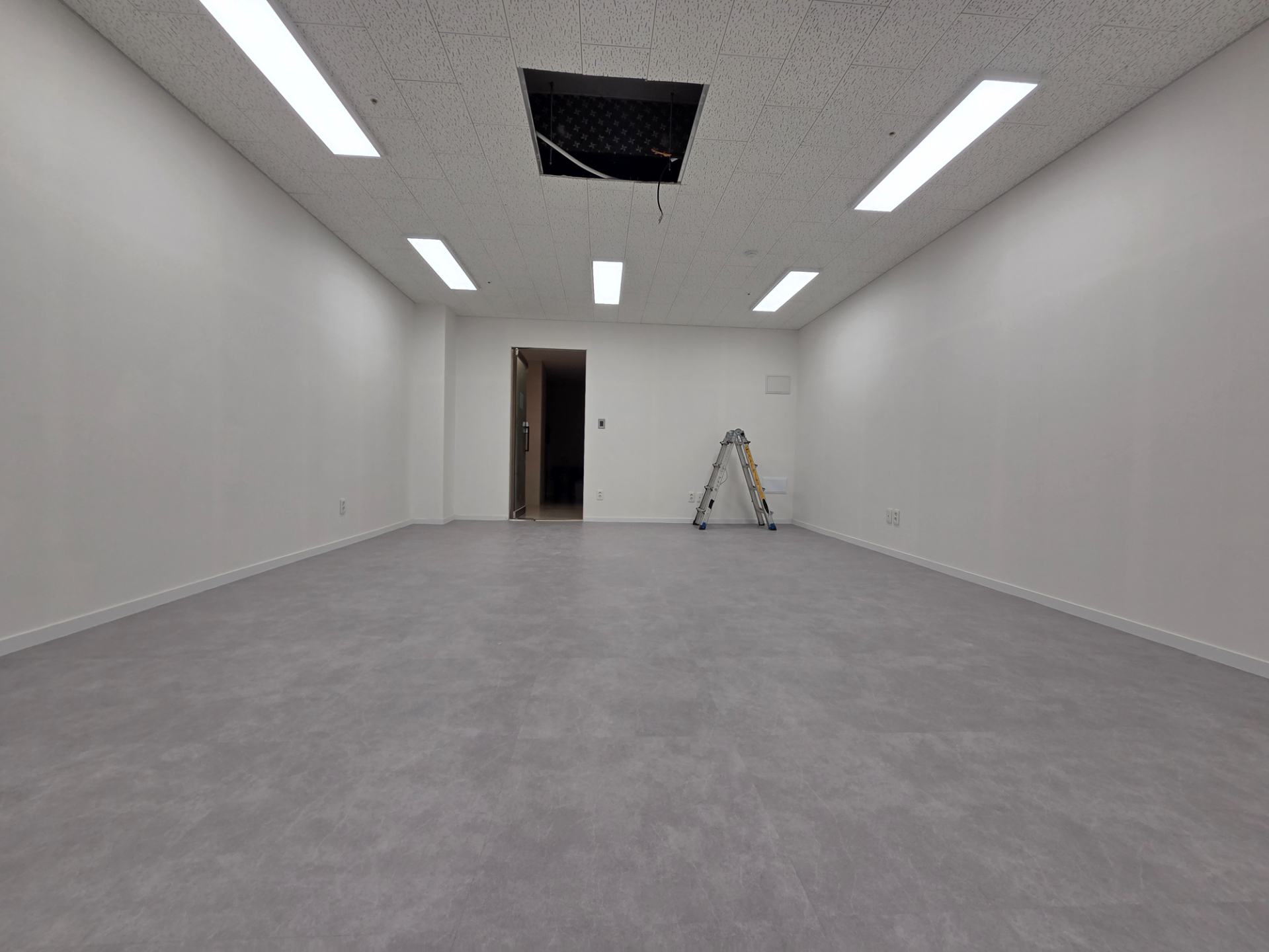 부산광역시 중구 중앙동4가 사무실 썸네일 2