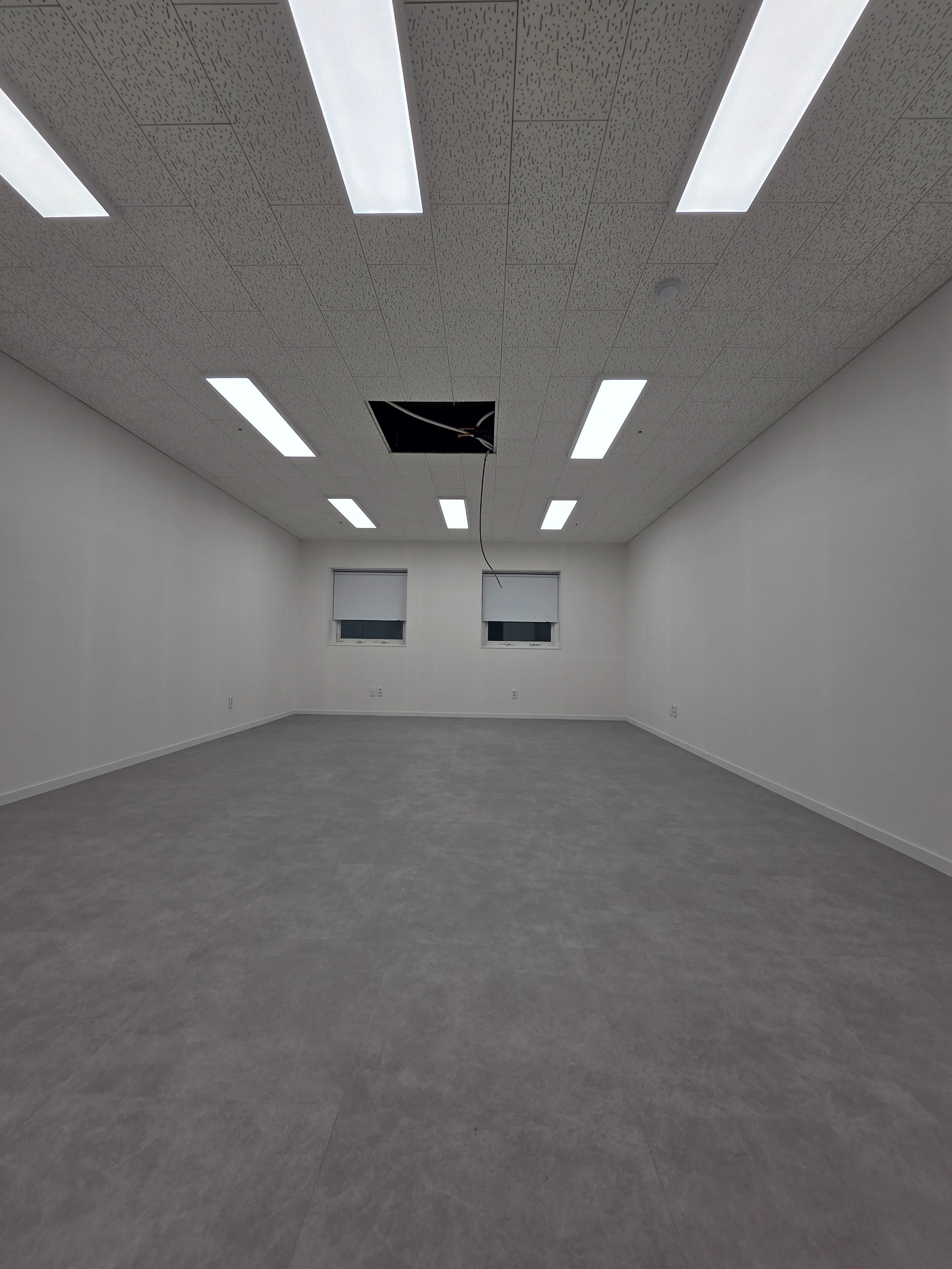 부산광역시 중구 중앙동4가 상가 썸네일 2