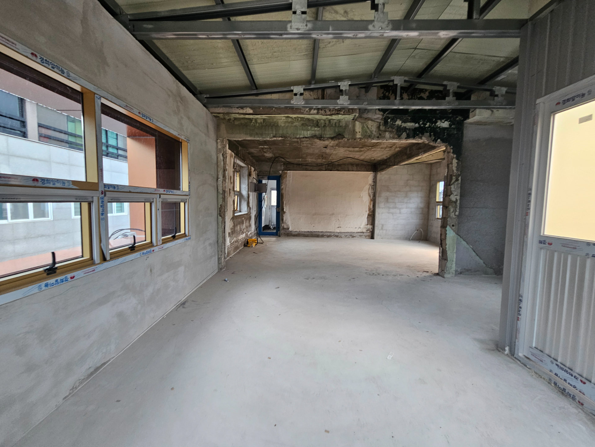 부산광역시 남구 대연동 상가 썸네일 2