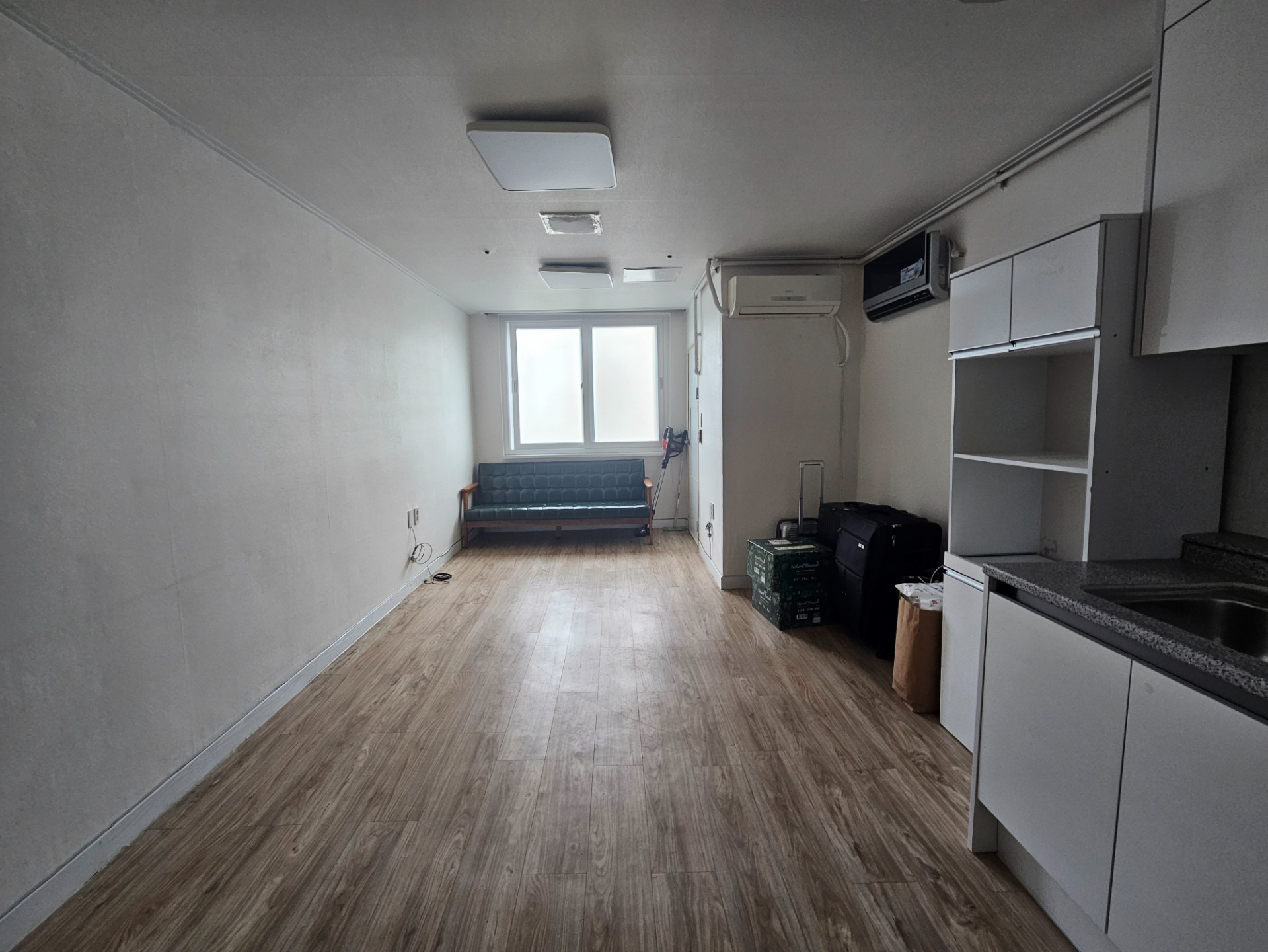 부산광역시 남구 대연동 사무실 - 1